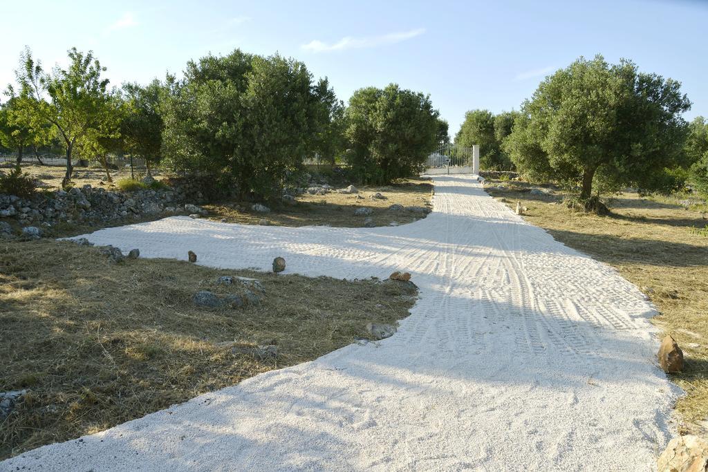 Trullo Vista Otel Ostuni Dış mekan fotoğraf